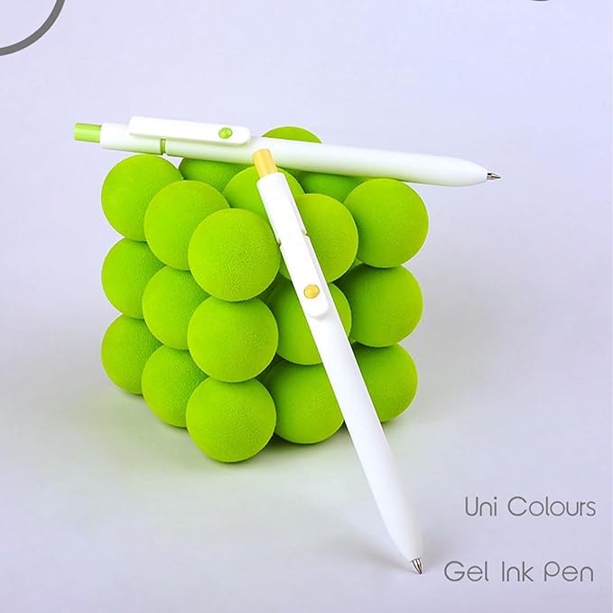 Gel Pens, 5Pcs 0.5mm Fine Point Pens With Smooth Wirting,Quick Dry Aesthetic Pens For Journaling, Ballpoint for Office School Supplies,Gifts for Women Men Student(Ivory White)