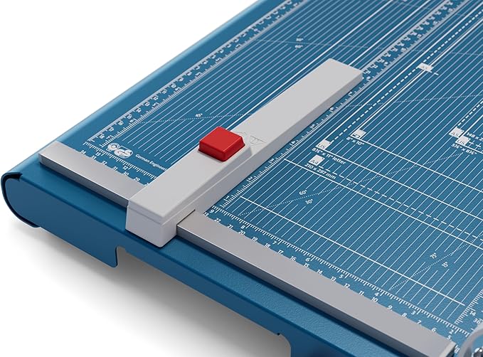 Dahle 565 Premium Guillotine Trimmer, 15" Cut Length, 35 Sheet Capacity, Self-Sharpening Blade, Automatic Clamp, w/Safety Guard