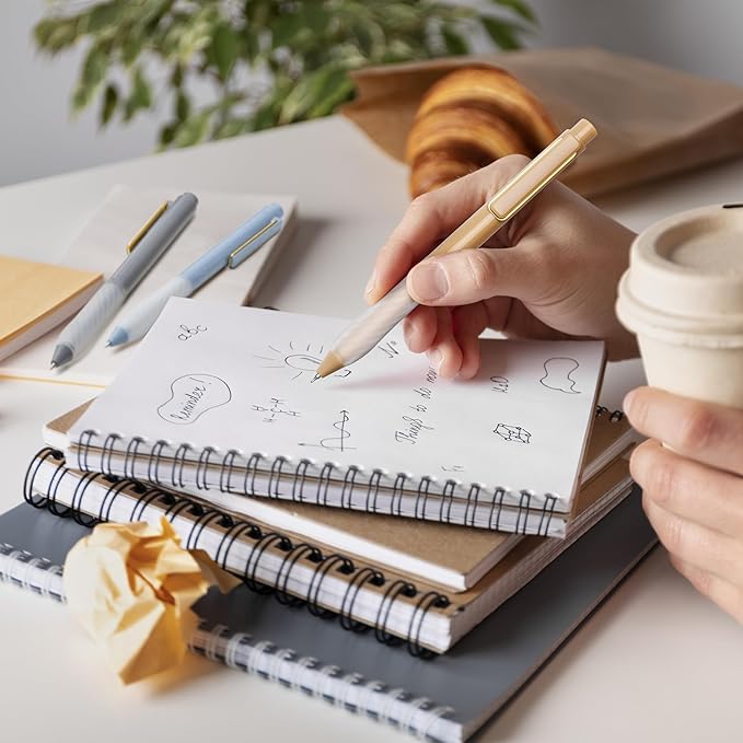 Gel Pens 0.5mm Point Pen Black Ink Smooth Writing Retractable Pen for Office,School Supplies,12-Count (Gold clip)