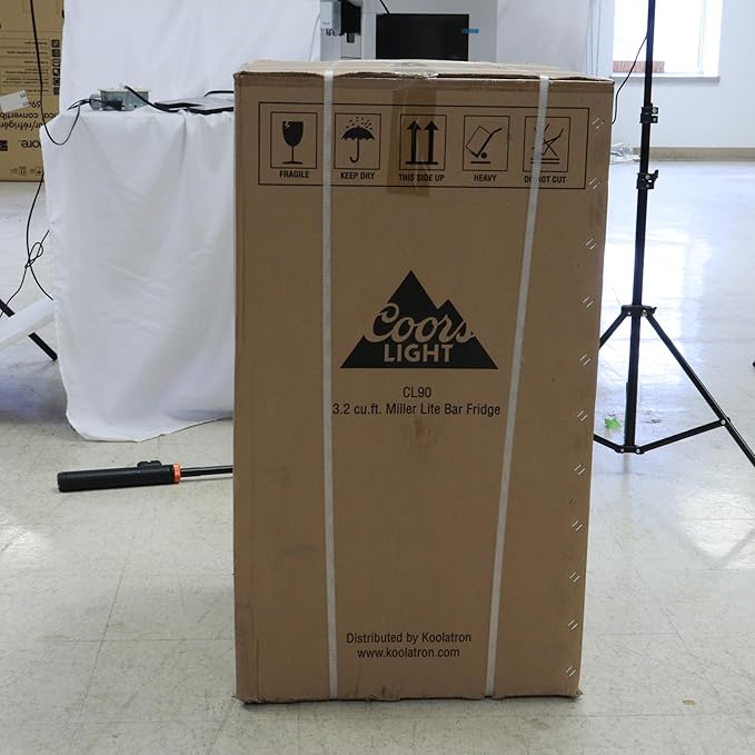 Coors Light Refrigerator - Mini Fridge For Kitchen, Bedroom, Office, Dorms, Cuarto, Cool Storage For Wine, Drink, Beverages, Compact Free Standing, Neveras Pequeñpara, 3.2 Cubic Feet Capacity, White